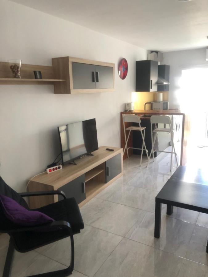 Torremolinos, Bonito Apartamento Studio La Carihuela Apartment ภายนอก รูปภาพ